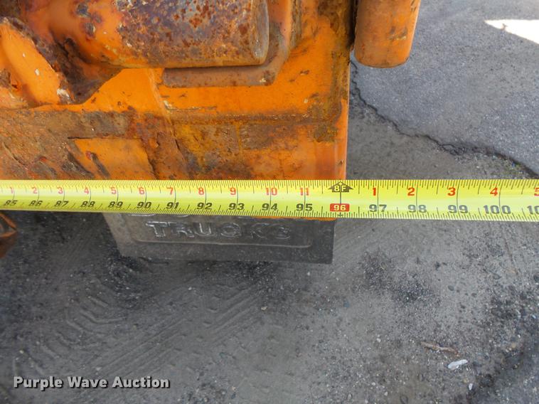 image for item DV9489 1996 Ford L8000 dump truck