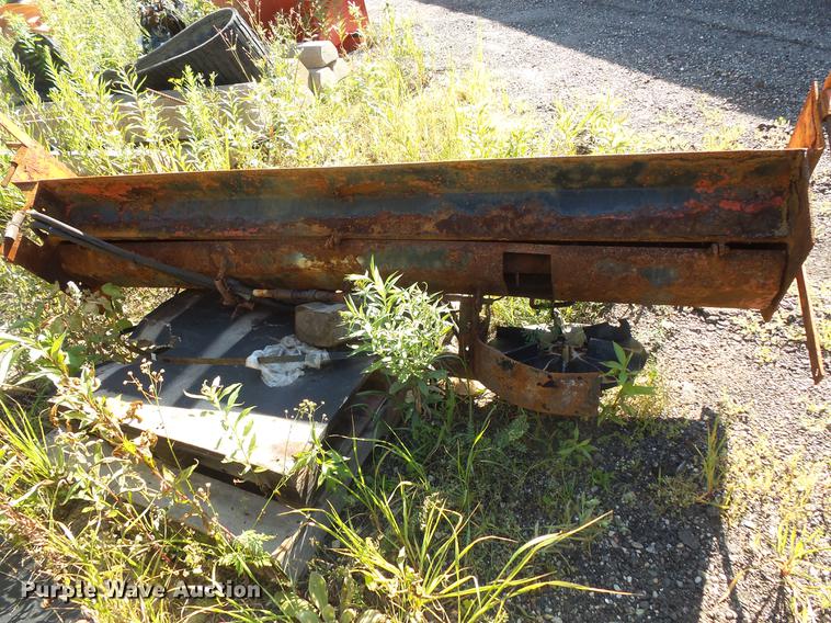 image for item DV9489 1996 Ford L8000 dump truck