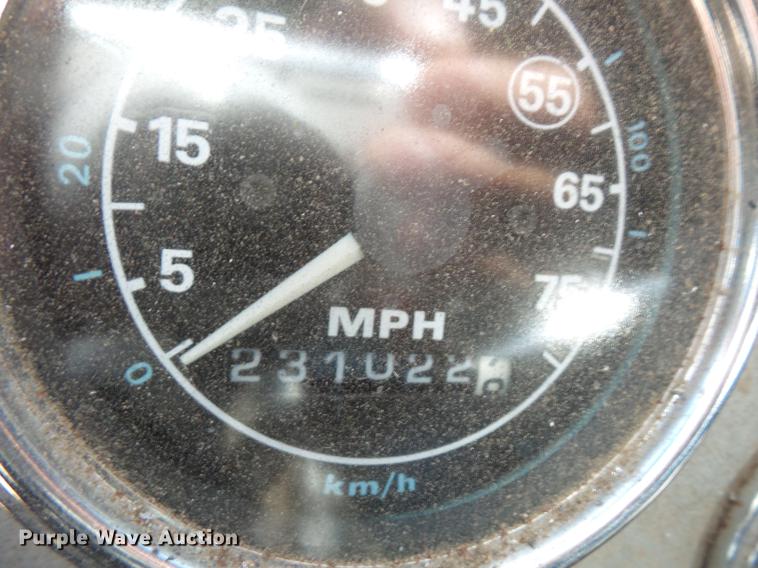 image for item DV9490 1997 Ford LTS9000 dump truck