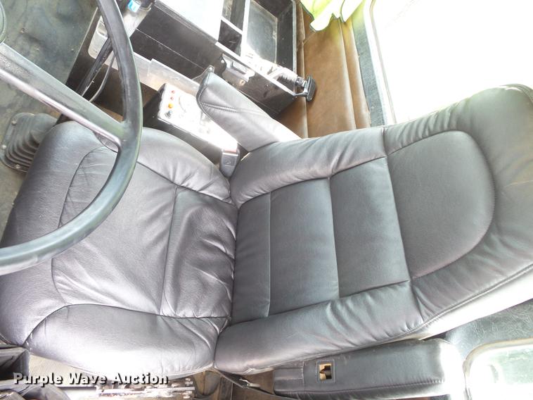 image for item DV9492 1997 Kenworth W900 dump truck