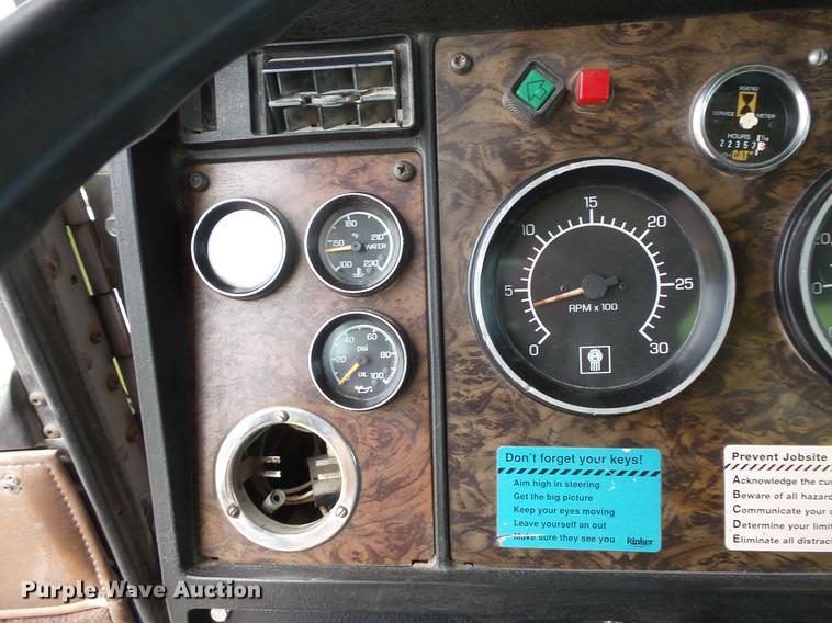 image for item DV9492 1997 Kenworth W900 dump truck