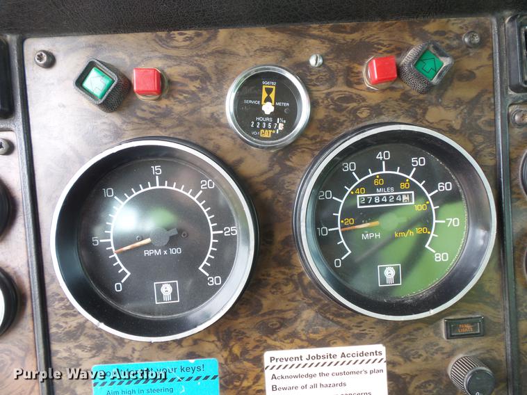 image for item DV9492 1997 Kenworth W900 dump truck