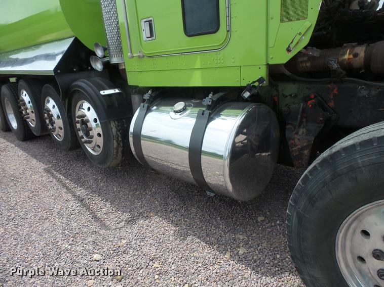 image for item DV9492 1997 Kenworth W900 dump truck