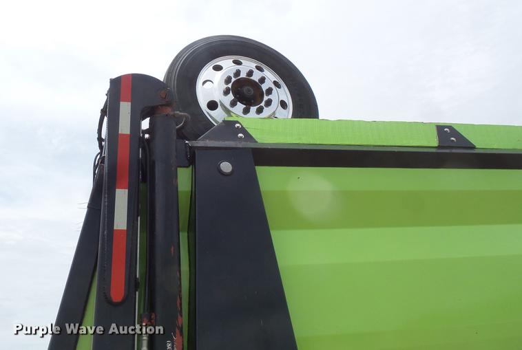 image for item DV9492 1997 Kenworth W900 dump truck