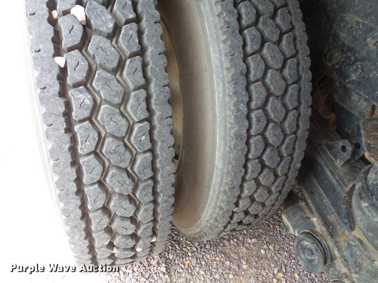 image for item DV9492 1997 Kenworth W900 dump truck