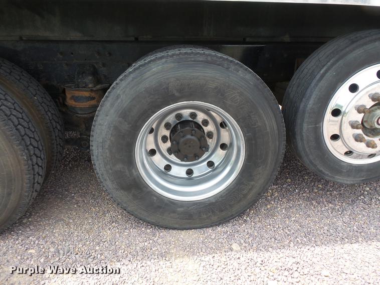 image for item DV9492 1997 Kenworth W900 dump truck