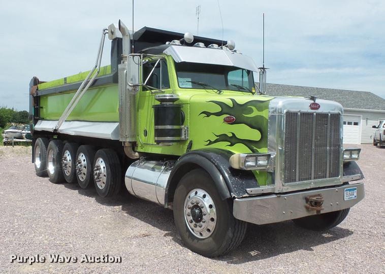 image for item DV9493 1997 Peterbilt 357 dump truck