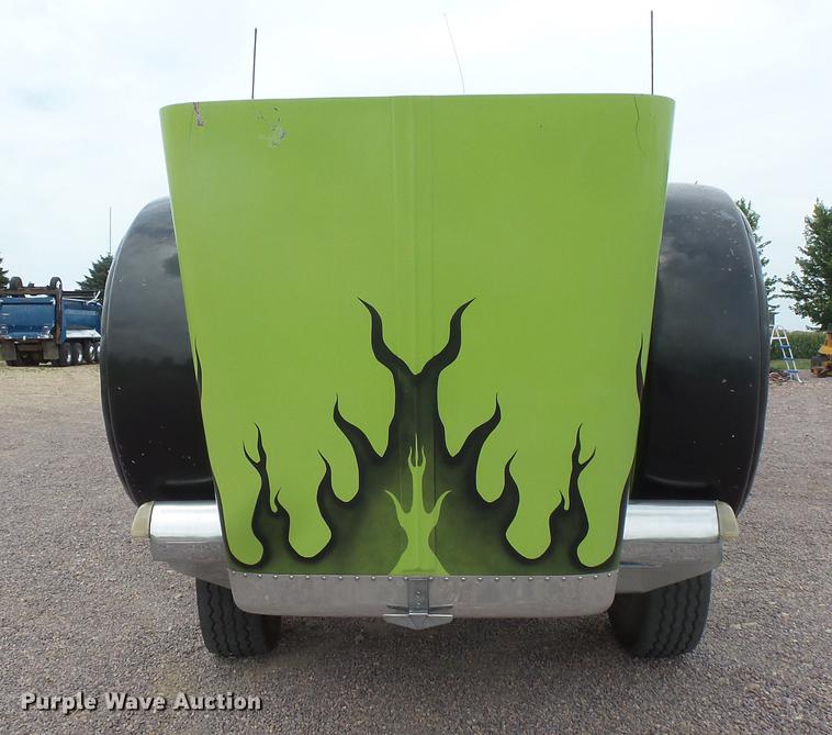 image for item DV9493 1997 Peterbilt 357 dump truck