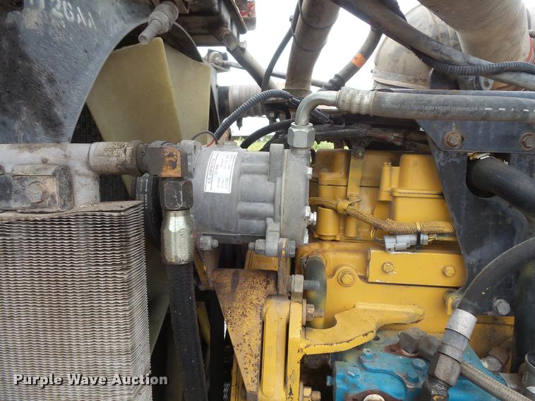 image for item DV9493 1997 Peterbilt 357 dump truck