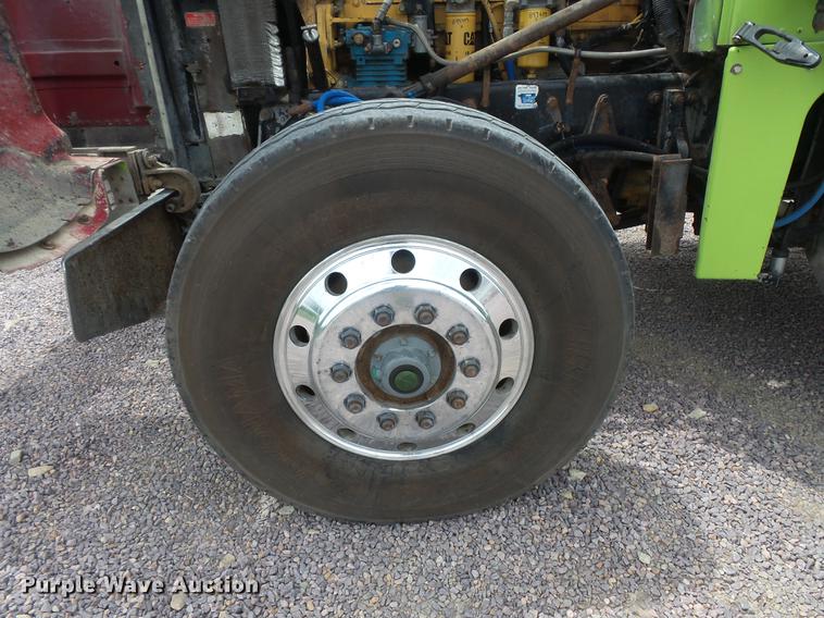 image for item DV9493 1997 Peterbilt 357 dump truck