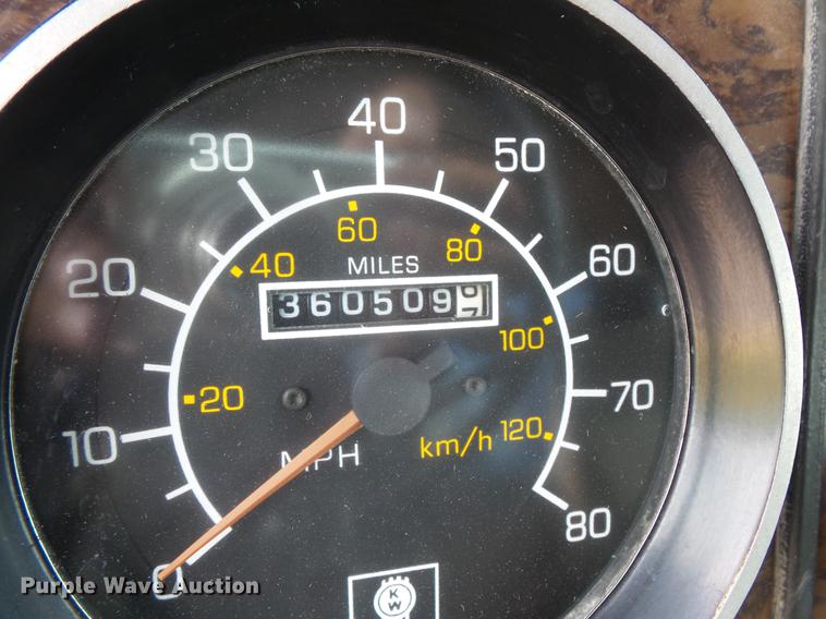 image for item DV9494 1997 Kenworth W900 dump truck