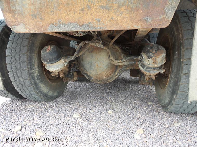 image for item DV9494 1997 Kenworth W900 dump truck