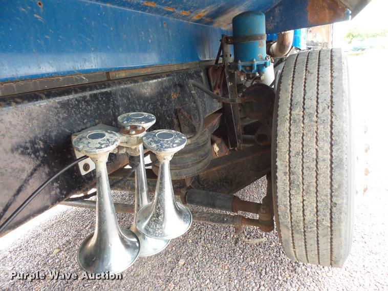 image for item DV9494 1997 Kenworth W900 dump truck