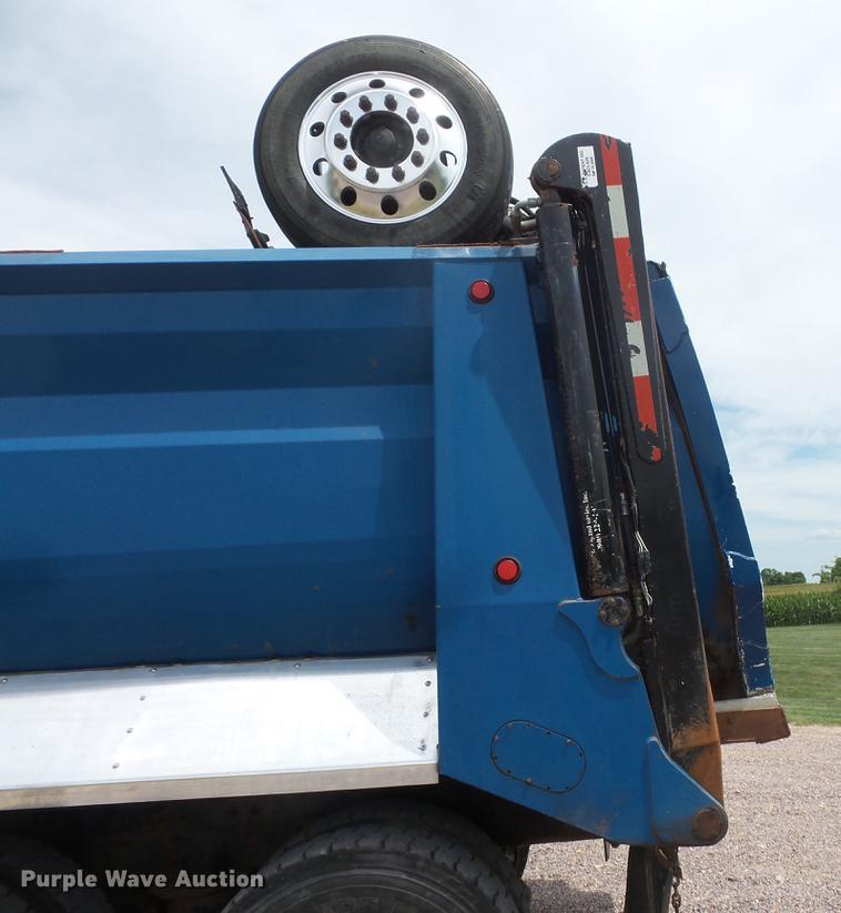 image for item DV9494 1997 Kenworth W900 dump truck