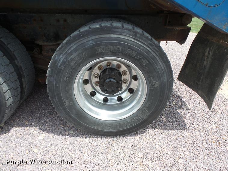 image for item DV9494 1997 Kenworth W900 dump truck