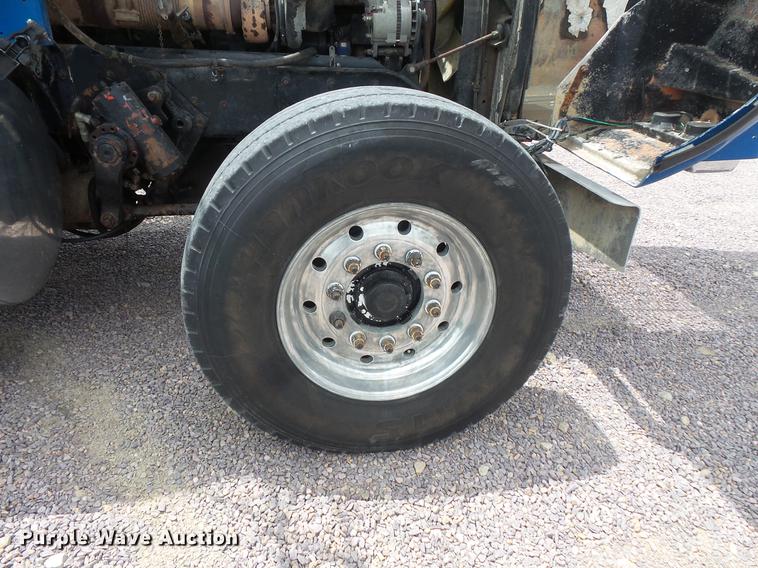 image for item DV9494 1997 Kenworth W900 dump truck