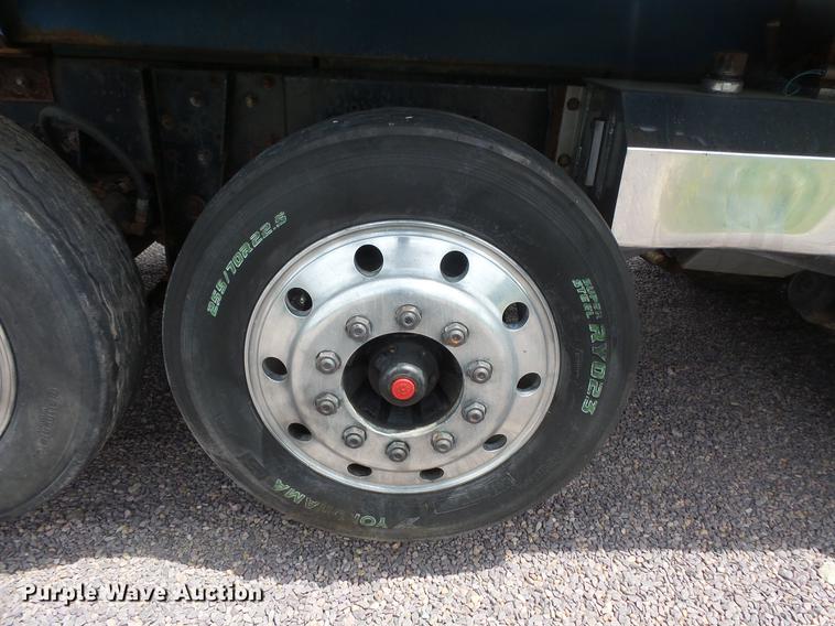 image for item DV9494 1997 Kenworth W900 dump truck