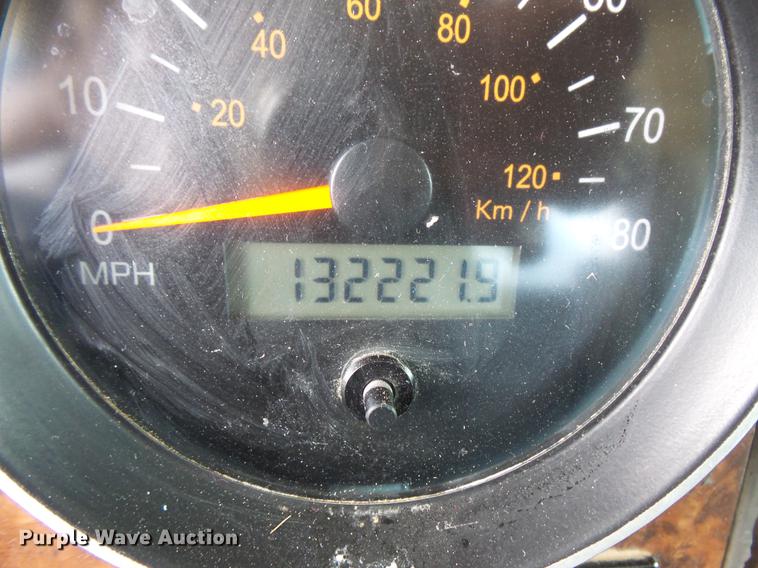 image for item DV9495 2004 Kenworth W900 tank truck