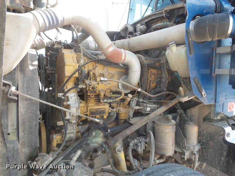 image for item DV9495 2004 Kenworth W900 tank truck