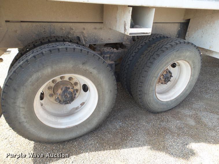 image for item EI9628 2013 International WorkStar 7300 digger derrick truck