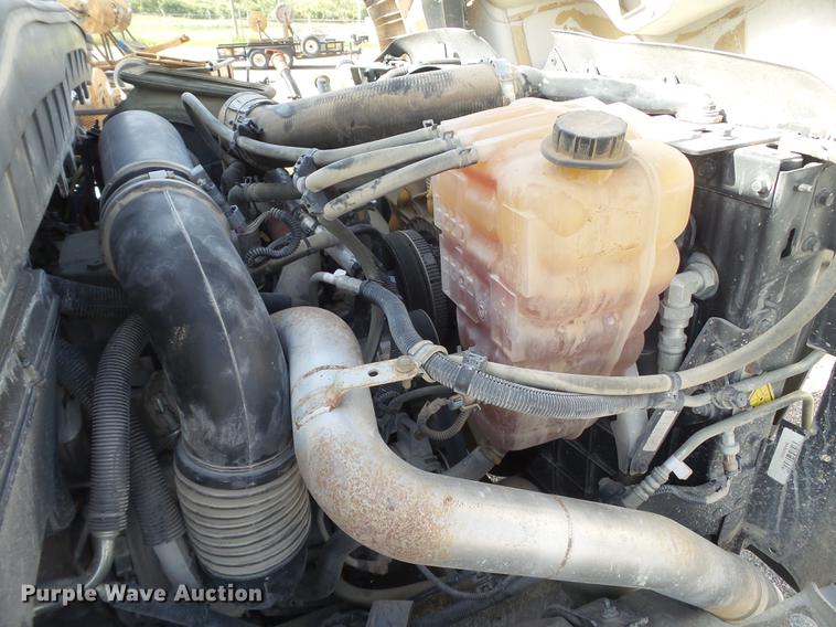 image for item EI9628 2013 International WorkStar 7300 digger derrick truck