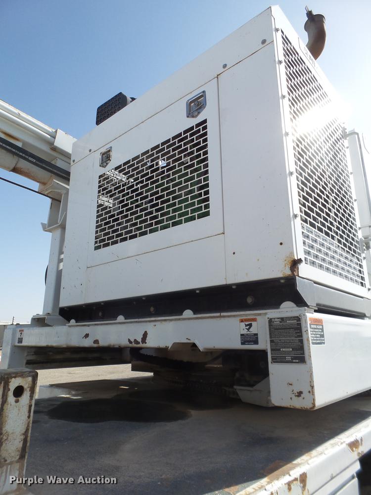 image for item EI9628 2013 International WorkStar 7300 digger derrick truck