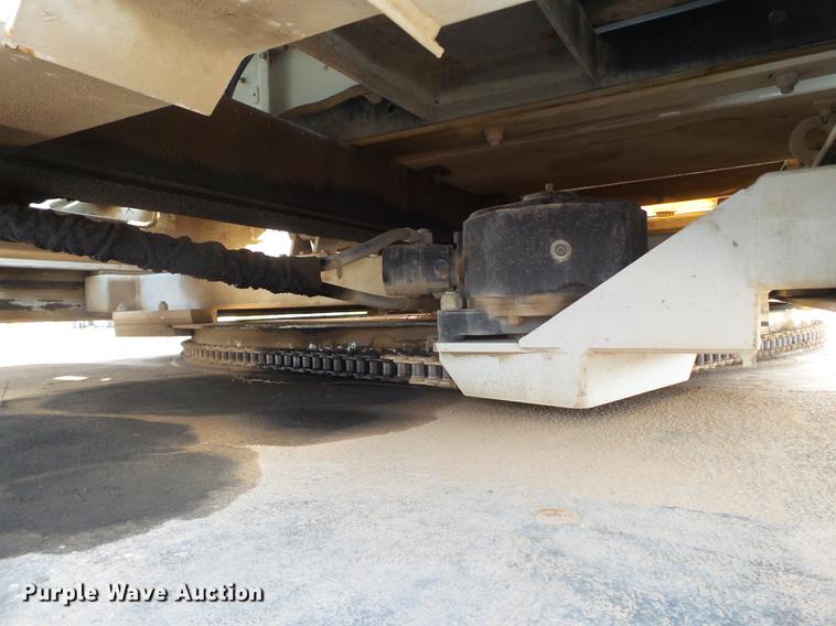 image for item EI9628 2013 International WorkStar 7300 digger derrick truck