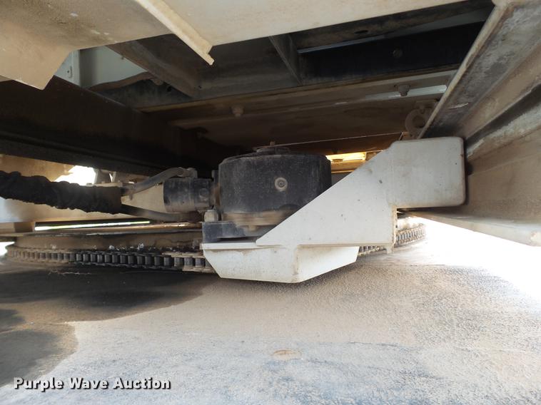 image for item EI9628 2013 International WorkStar 7300 digger derrick truck