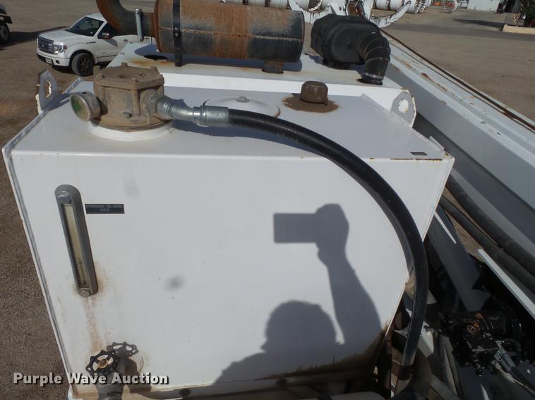 image for item EI9628 2013 International WorkStar 7300 digger derrick truck