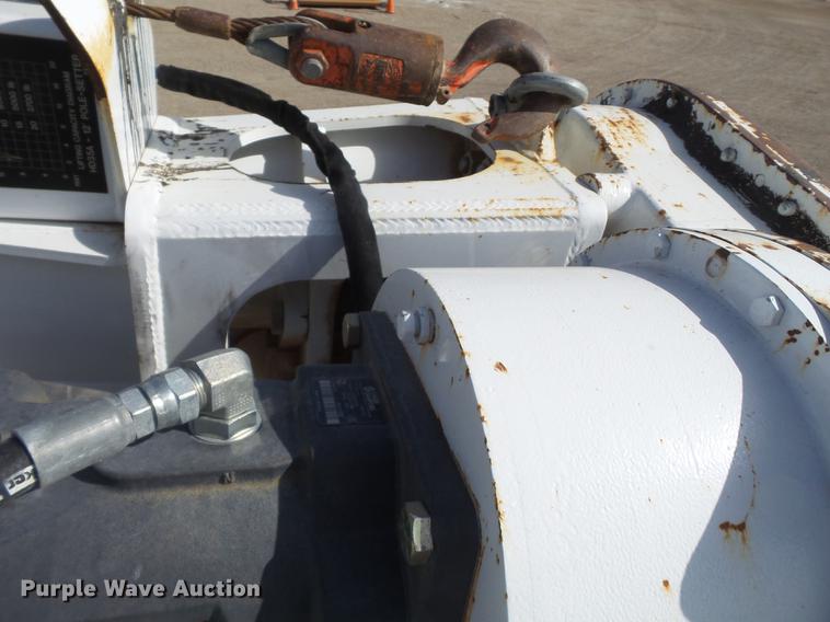 image for item EI9628 2013 International WorkStar 7300 digger derrick truck