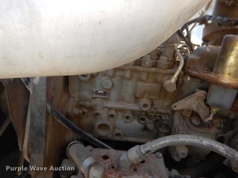 image for item EI9852 1995 Ford F800 crane truck