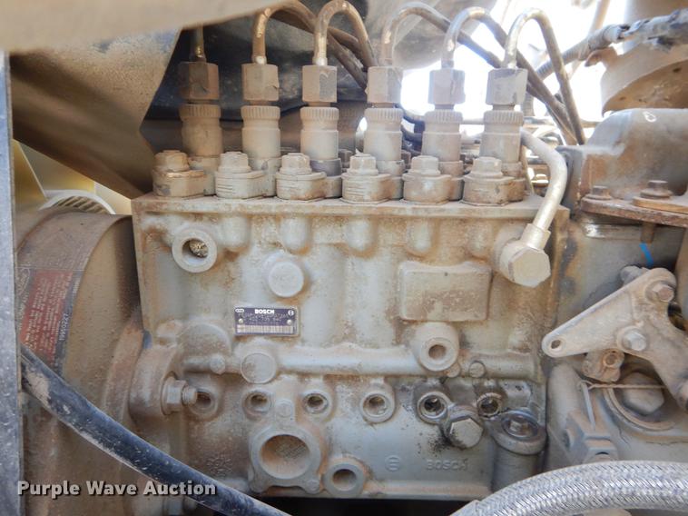 image for item EI9852 1995 Ford F800 crane truck