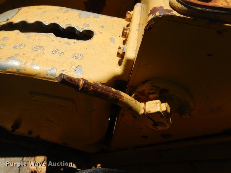 image for item EK9583 Caterpillar 621B conventional scraper