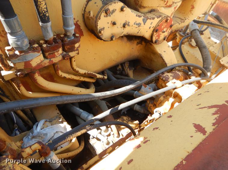 image for item EK9583 Caterpillar 621B conventional scraper