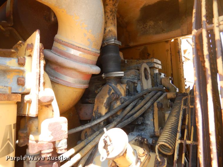 image for item EK9583 Caterpillar 621B conventional scraper