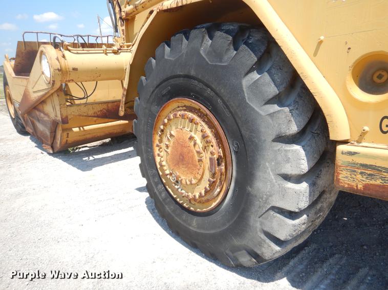 image for item EK9583 Caterpillar 621B conventional scraper