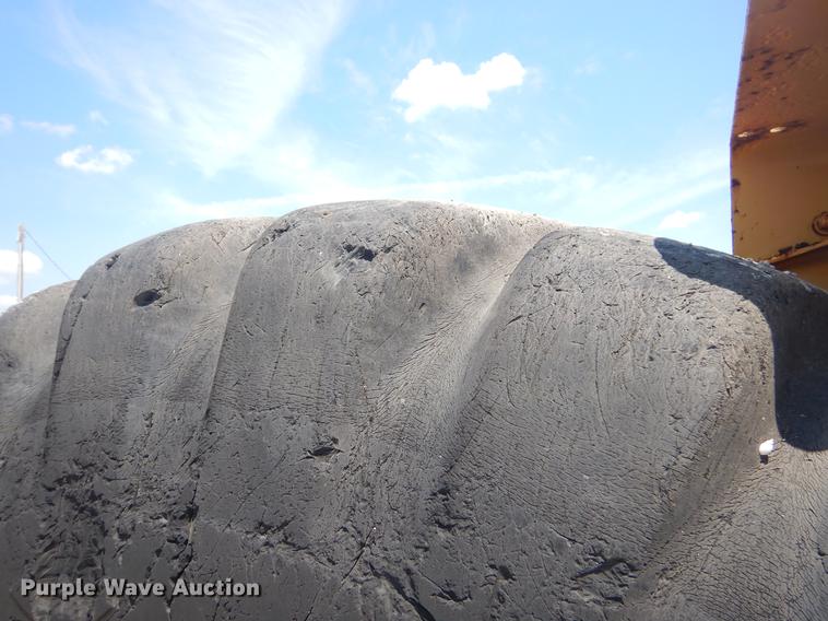 image for item EK9583 Caterpillar 621B conventional scraper