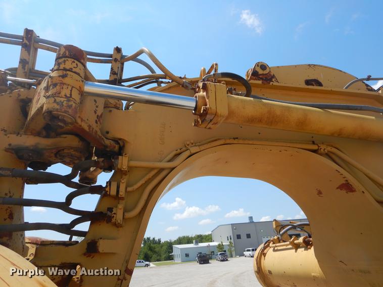 image for item EK9583 Caterpillar 621B conventional scraper