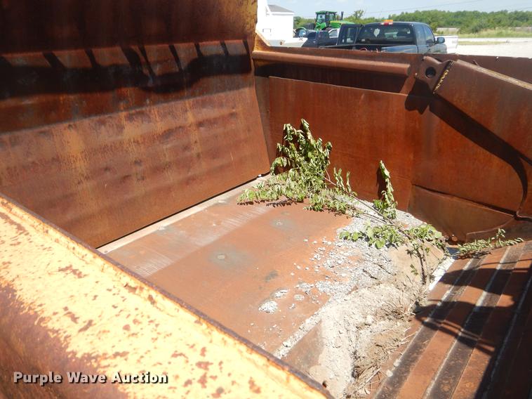 image for item EK9583 Caterpillar 621B conventional scraper