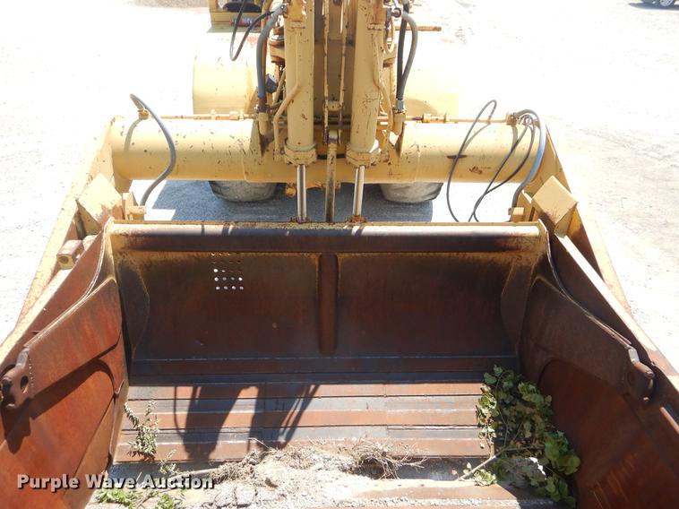 image for item EK9583 Caterpillar 621B conventional scraper