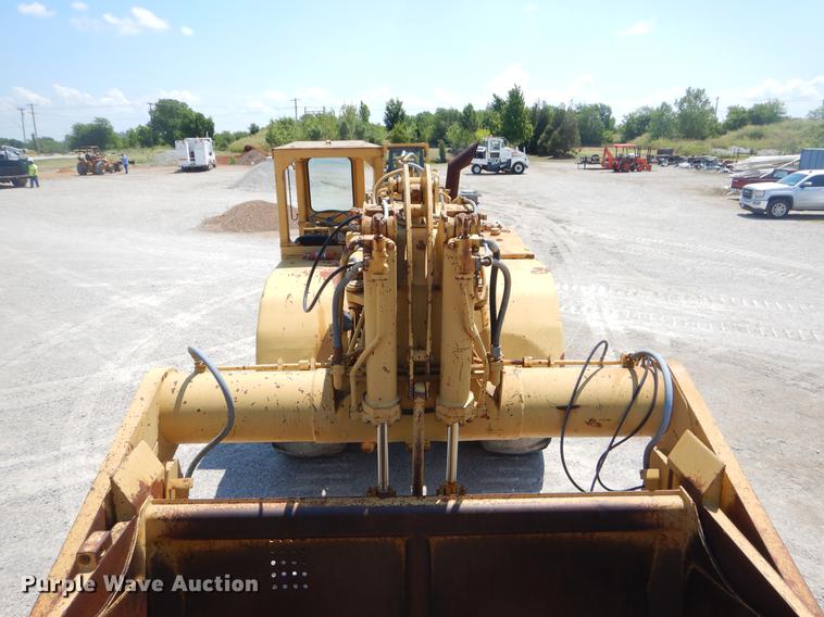 image for item EK9583 Caterpillar 621B conventional scraper