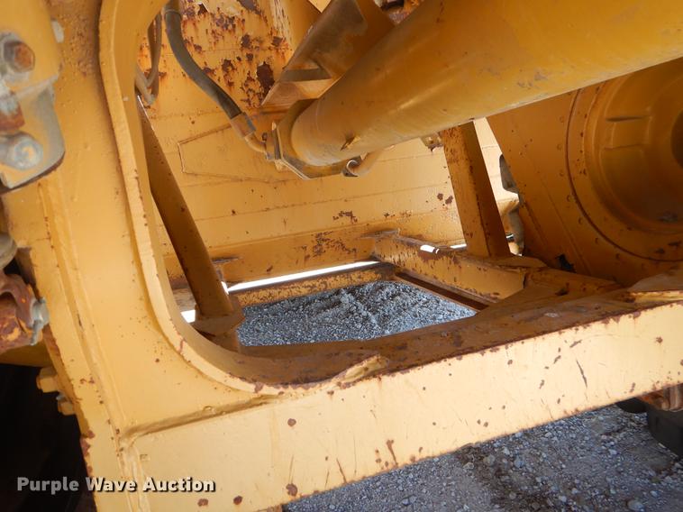 image for item EK9583 Caterpillar 621B conventional scraper