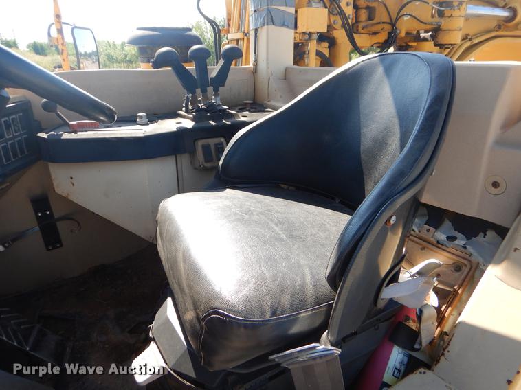 image for item EK9584 1997 Caterpillar 621F conventional scraper