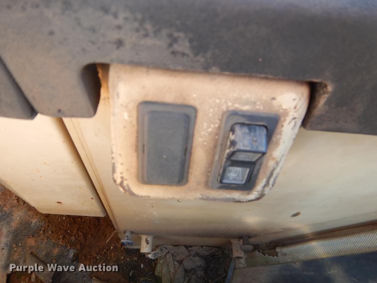 image for item EK9584 1997 Caterpillar 621F conventional scraper