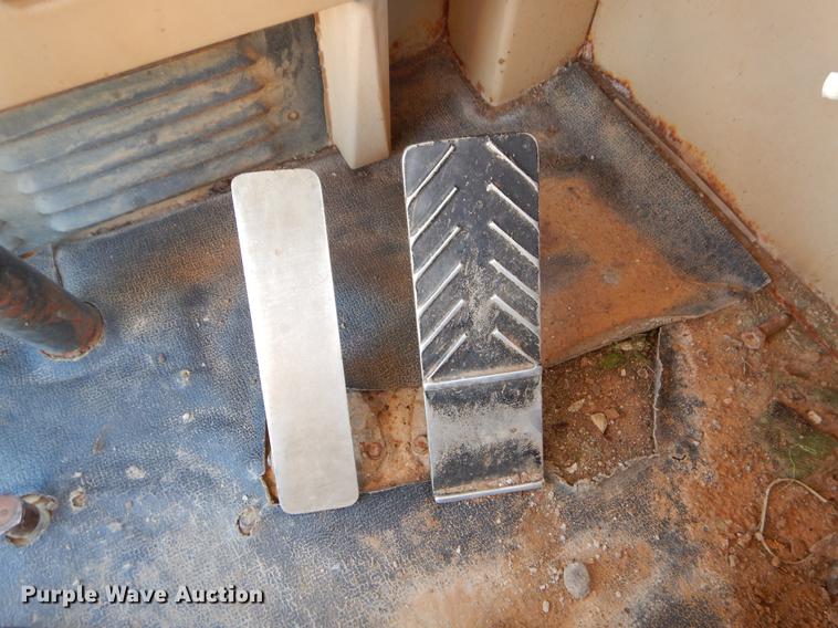 image for item EK9584 1997 Caterpillar 621F conventional scraper