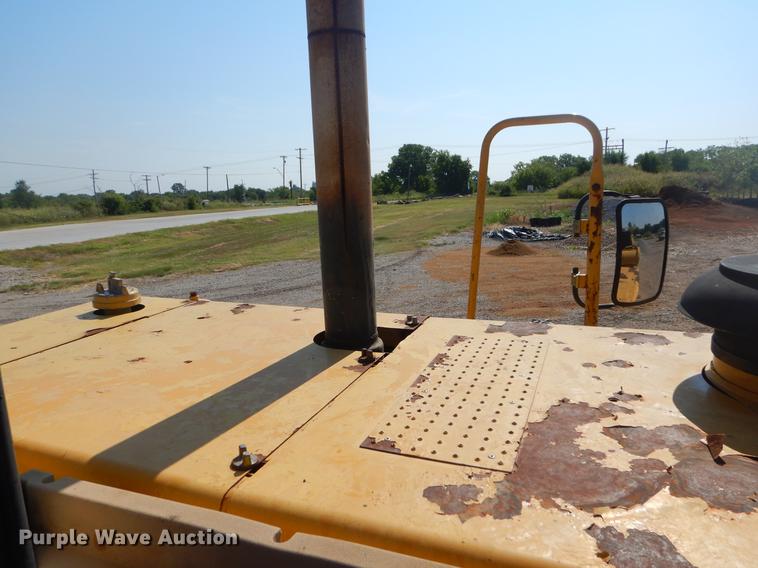 image for item EK9584 1997 Caterpillar 621F conventional scraper