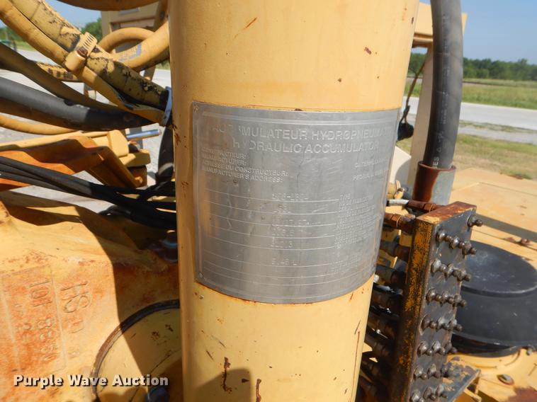 image for item EK9584 1997 Caterpillar 621F conventional scraper