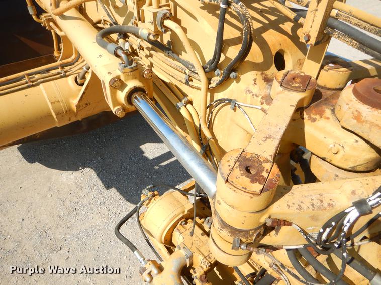 image for item EK9584 1997 Caterpillar 621F conventional scraper