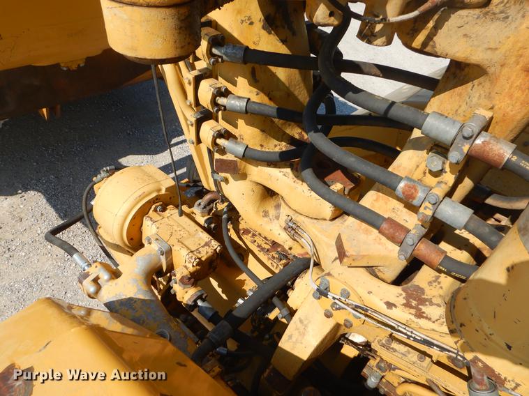 image for item EK9584 1997 Caterpillar 621F conventional scraper