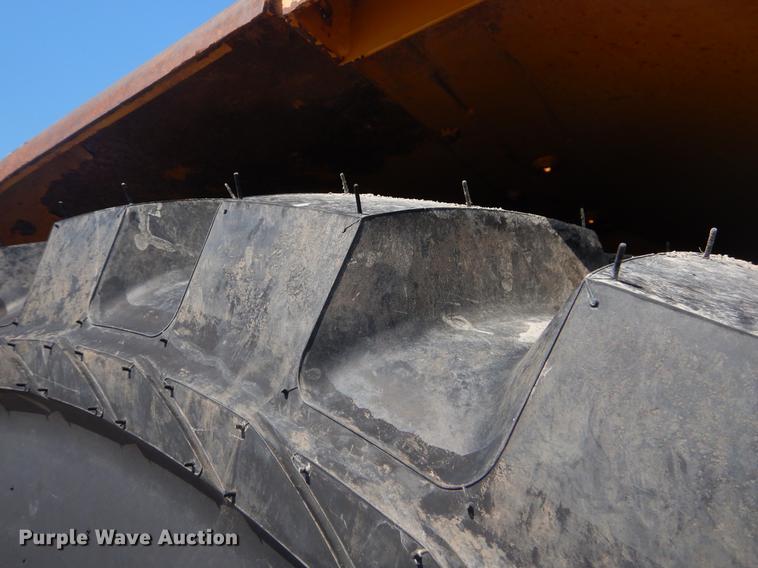 image for item EK9584 1997 Caterpillar 621F conventional scraper